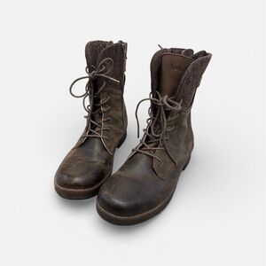 Jambu lace up boots 9.5